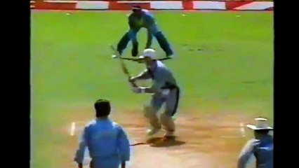 Muhammad Azhar-ud-din brilliant Runout Ken Rutherford 3rd Match, Vadodara, October 28, 1994, Wills World Series