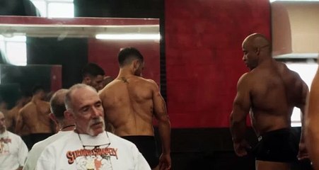 An insecure NJ bodybuilder turns to steroids to go pro _ Blue Boy