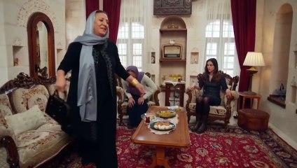 Uzak Sehir - Episode 14 (English Subtitles)