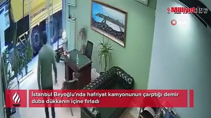 Yer: İstanbul! Demir duba dükkanın içine böyle fırladı