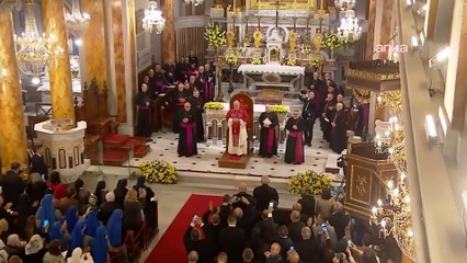 Papa İstanbul'a geldi: Kutsal Ruh Katedralini ziyaret etti