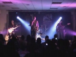 Big Trouble - What Is And Should Never Be (live Gémenos)