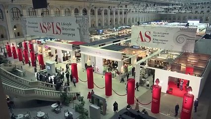 Moskova'daki antika salonu nadir sanat eserlerini sergiliyor