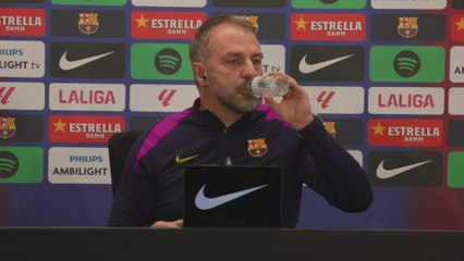 Flick explica el enfado de Lamine tras ser cambiado ante el Chelsea