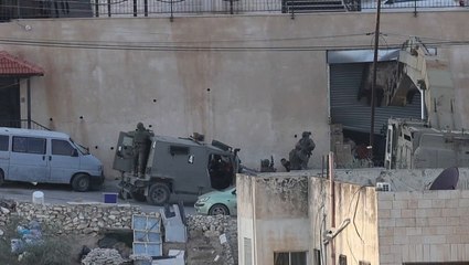 Israeli forces caught on camera killing Palestinians who had appeared to surrender