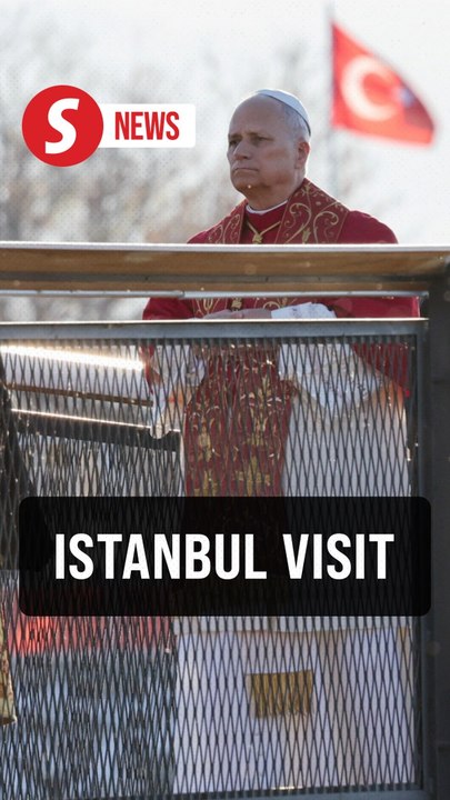 Pope Leo holds prayers in Istanbul, meets with Catholic community