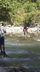 cast netting in Nepal | himalayan trout fishing technique |