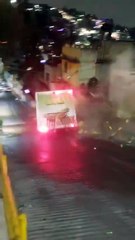 “La Esquina del Diablo” vuelve a cobrar víctimas, un camión pierde el control y causa estragos (VIDEO)