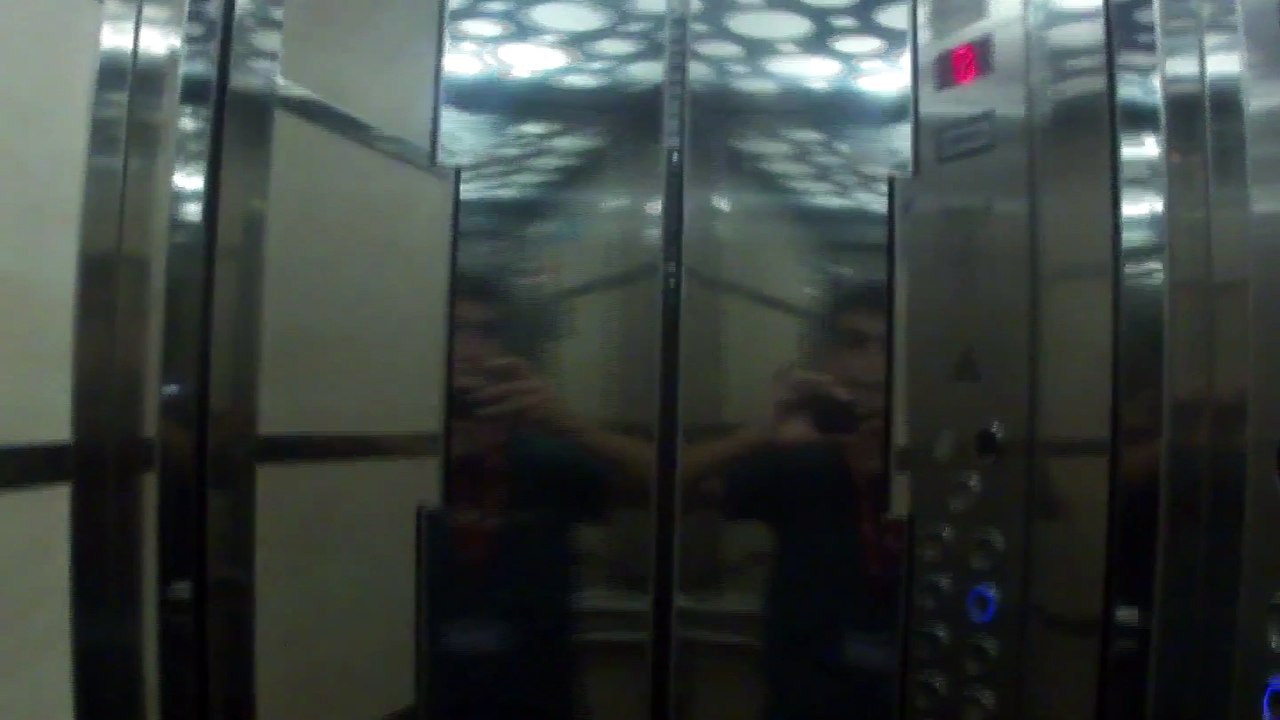 2000s çamoluk elevator in gümüştekin business center ümraniye istanbul