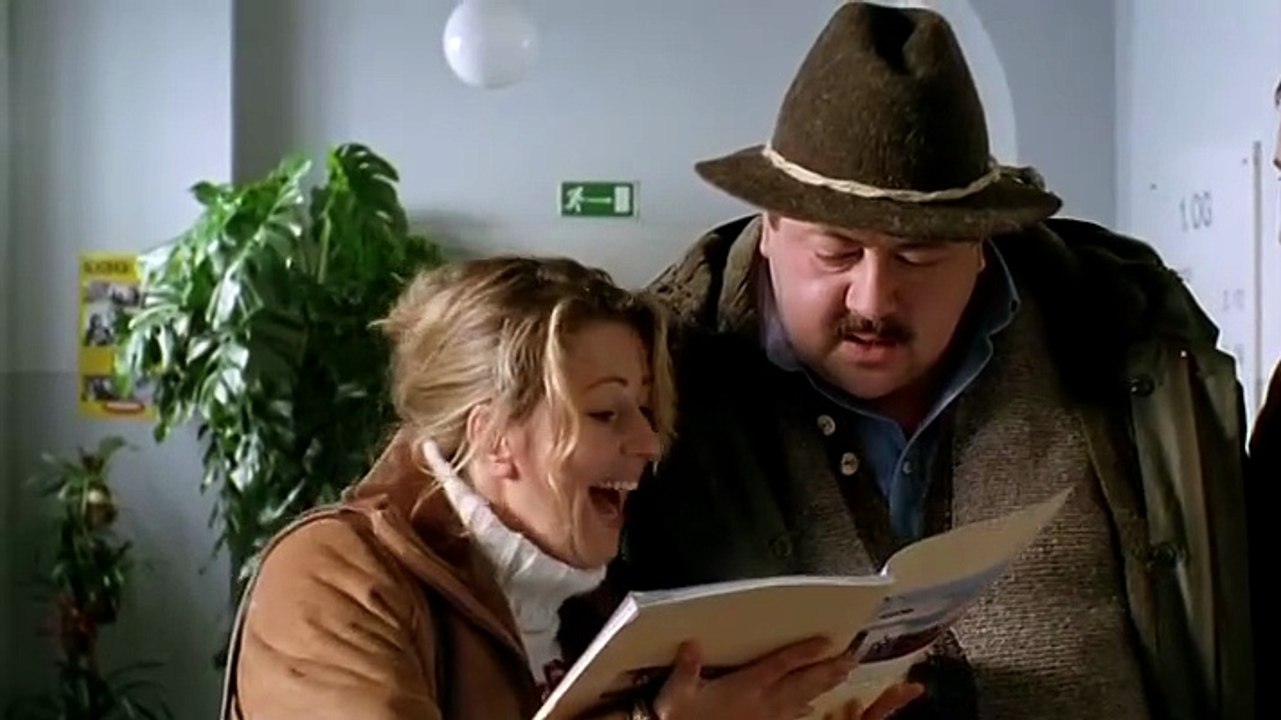 Die Rosenheim Cops Specials-Spuren im Schnee