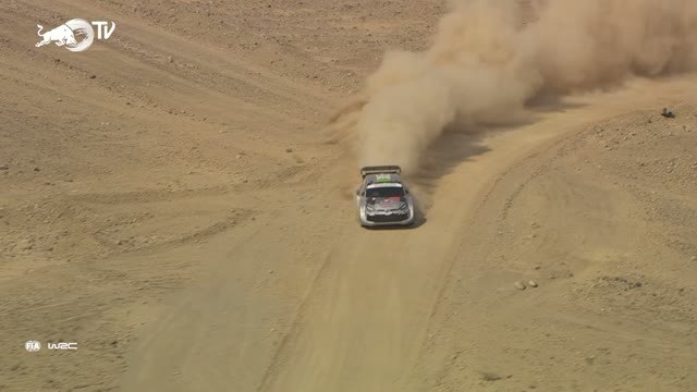 Rallye d'Arabie Saoudite - Ogier profite de la crevaison d’Evans et se rapproche d’un 9ᵉ titre mondial