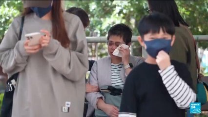 Incendie à Hong Kong : au moins 128 morts, l'angoissante recherche des disparus