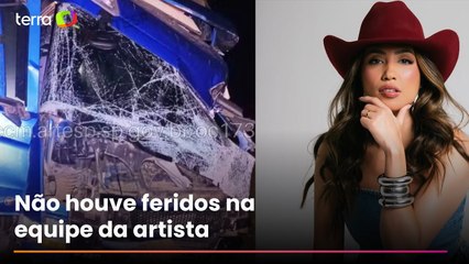 Acidente com ônibus de cantora Amanda Alves e mais quatro veículos deixa 23 feridos em Bofete (SP)