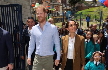 Herzogin Meghan und Prinz Harry: Thanksgiving mit 'lieben Freunden' gefeiert