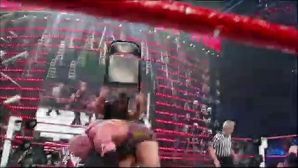 WWE TLC: Tables, Ladders & Chairs 2014 Bande-annonce (EN)