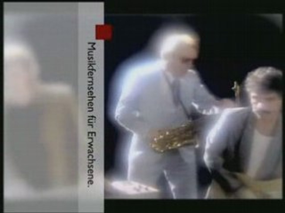 DELUXE MUSIC