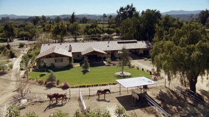 A girl falls from her horse, suffering terrible injuries, the neigh sayers feel she will never get back in the saddle HD ( Crime, Drama )