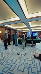 فتاة صغيرة عمرها 5 سنوات تساعد والدها الفقير في إيجاد زوجة، فتنقذ صدفة رئيسة شركة جميلة، فتهديه ثروة