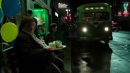 The shape of water - Official Red Band Traier (HD)