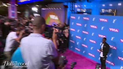 Netflix Picks Up Kevin Hart Docuseries | THR News