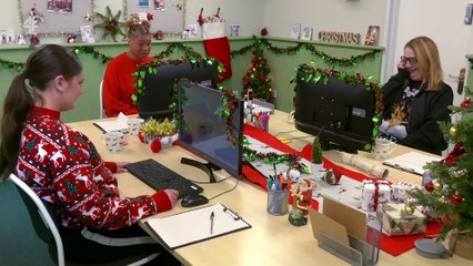 The Dog House S08E05 At Christmas