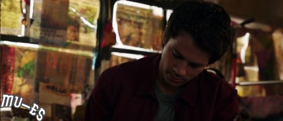 Aşk ve Canavarlar🎞️🎞️FANTASTİK/BİLİMKURGU🎞️🎞️FİLM İZLE