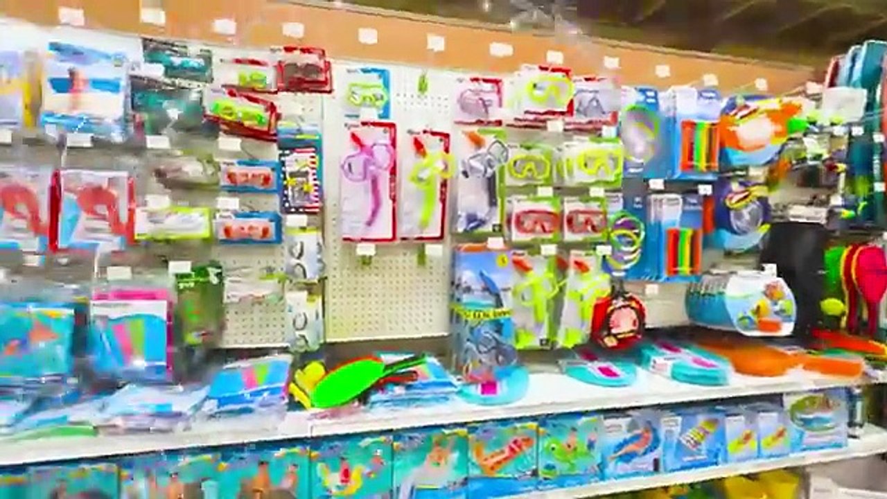Kids learn to choose healthy food in the supermarket🥦🍎