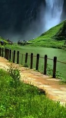 Can_t believe this wonderful place is in Pakistan . . One of the breathtaking tourist spot in Pakistan 🏻(480P_SD)