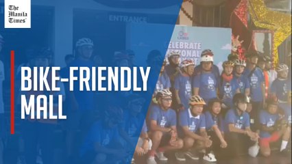 Cyclists roll out community ride at SM City Marikina