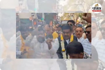 बढ़ोत्तरी के विरोध में पुतला दहन