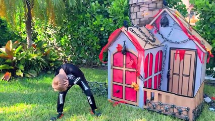 Kid plays Halloween Trick or Treat