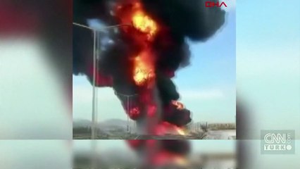 Mersin'de akaryakıt yüklü tanker alev alev yandı