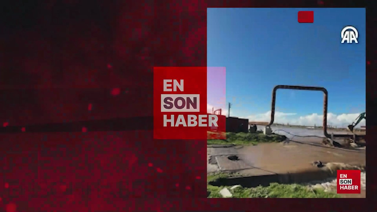Çanakkale'de kuvvetli yağış nedeniyle debisi yükselen Tuzla Çayı taştı