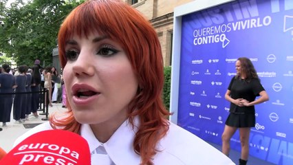 Angy Fernández aclara su postura sobre el bullying de Maxi Iglesias en 'FoQ': "Le quiero"