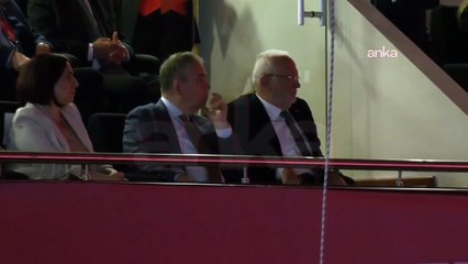 AK Partili Elitaş salonu terk etti! CHP’nin kurultayında büyük kepazelik