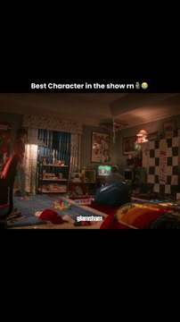 Derek really popped into season five like, “Yeah, I run this place now.” The laughter, the chaos; easily the MVP of Stranger Things right now. 😄 #glamsham #strangerthings #derek #strangerthings5 #netflixseries #bestcharacter #tvshows #scenestealer #funn