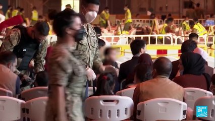 Estados Unidos suspende decisiones de asilo y pausa emisión de visas para afganos