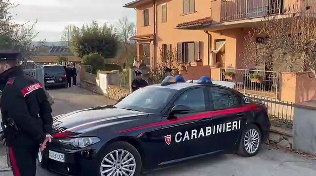 Uccide la compagna e poi si toglie la vita, la tragedia a Città della Pieve
