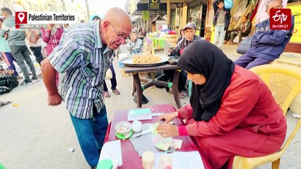 The Tiring Task Of Repairing Gaza's Tattered Banknotes