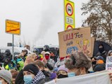 Straßenblockaden gegen Gründung von AfD-Jugendorganisation in Gießen