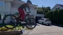 Cyclist experiences a rough crash after ramp collapses but nails it on the second try