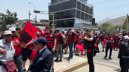 Bandeiras de mastro serão proibidas na final da Libertadores.