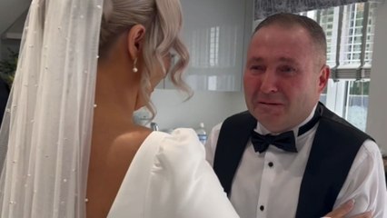 First-look moment between daughter & father is precious beyond words