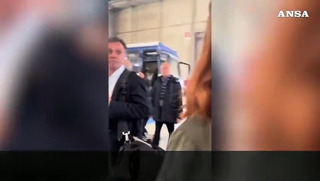 Verona, contestazione per Valditara: Perche' non risponde agli studenti?