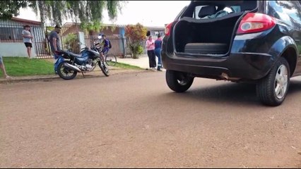 Adolescentes ficam feridos em acidente de trânsito no Floresta