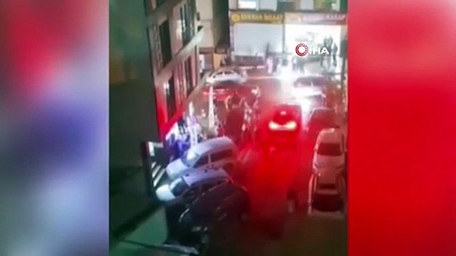 Alacak - verecek tartışmasında silahlı bıçaklı çatışma... Ortalık savaş alanına döndü!