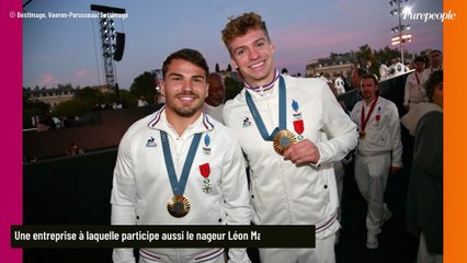 Antoine Dupont : Pendant ses huit mois d'absence, il a beaucoup soigné... ses nombreux business, avec de grandes stars