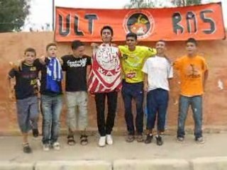 ULTRAS ORANGES BOYS chant " HABALNA EL 3adyan feNADOR "