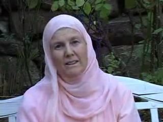 American writer converts to islam