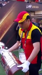 Dos leyendas brasileñas y una del fútbol internacional presentan la copa que entregará la Gloria Eterna esta tarde 🏆⭐️